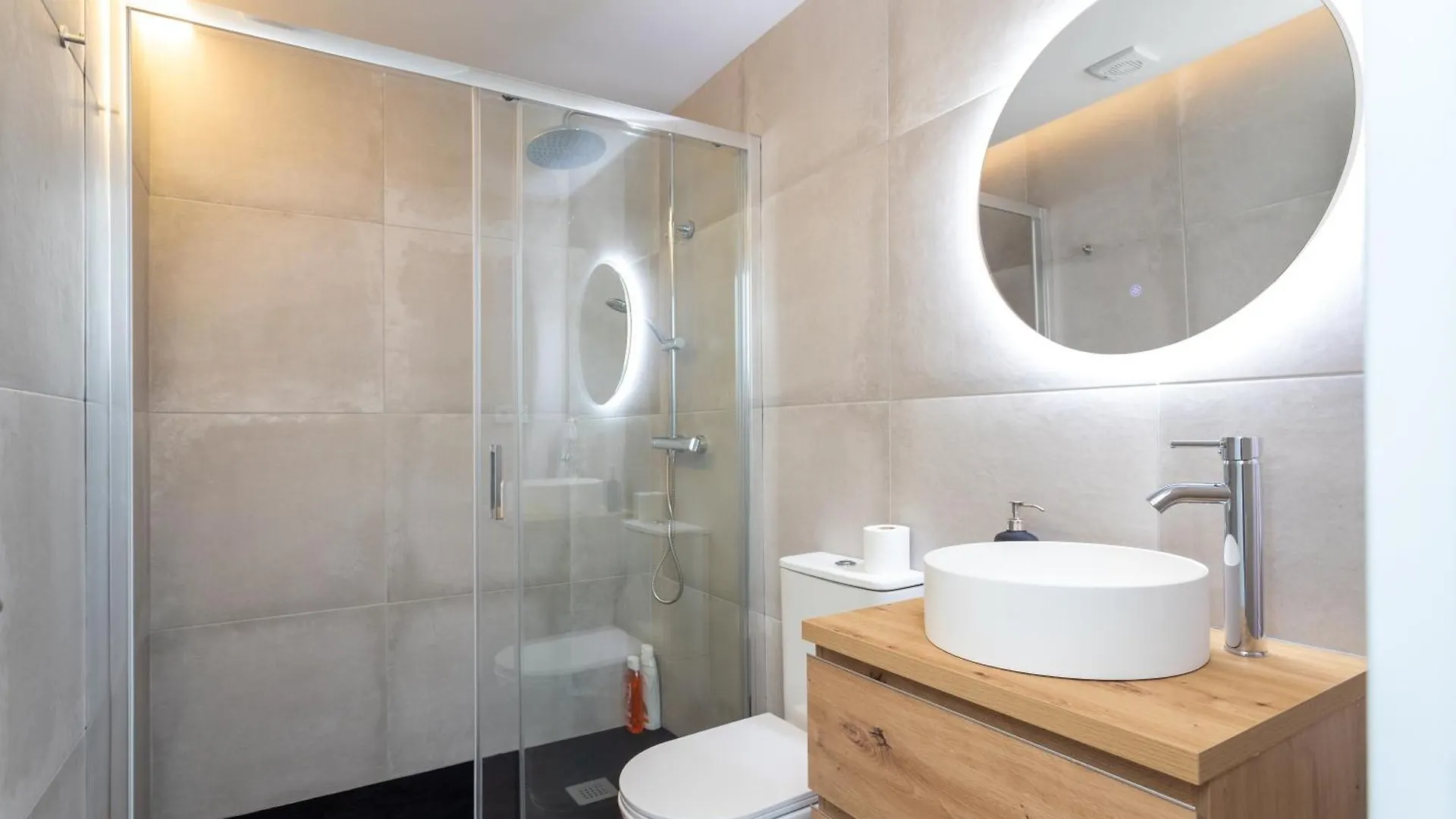 Soho Design Studios Ramblas 0*, Barcelona