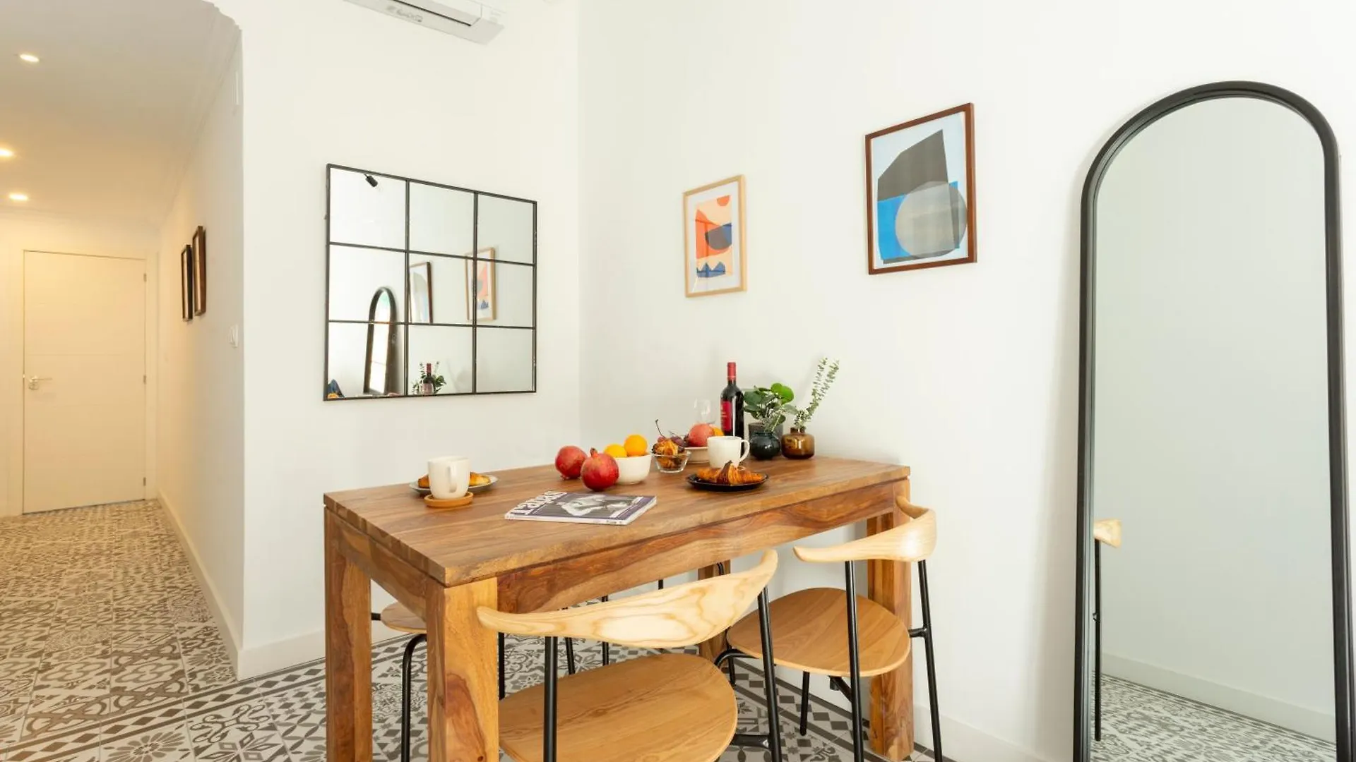Soho Design Studios Ramblas Appartement